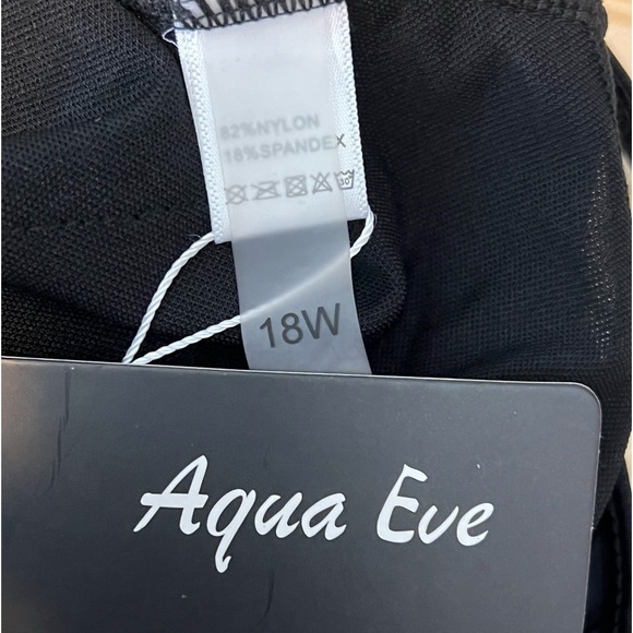 Aqua Eve Black Swimsuit - Picture 7 of 9